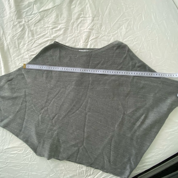 d’un à dix asymmetrical sweater - Picture 7 of 7